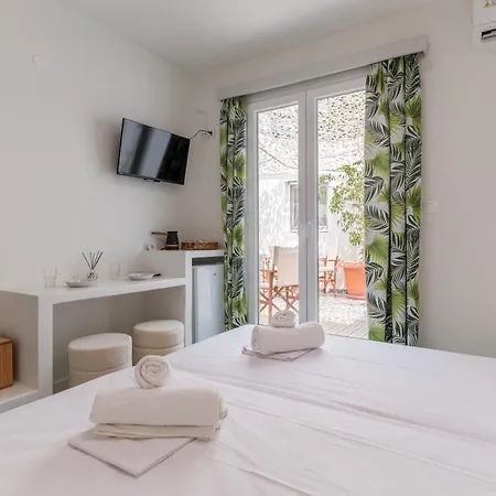 A Tinian 3 Affittacamere