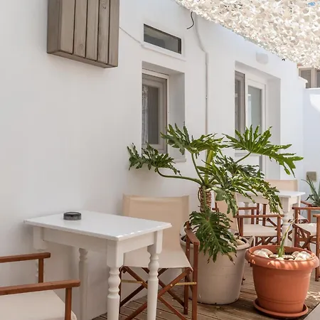 A Tinian 3 Affittacamere